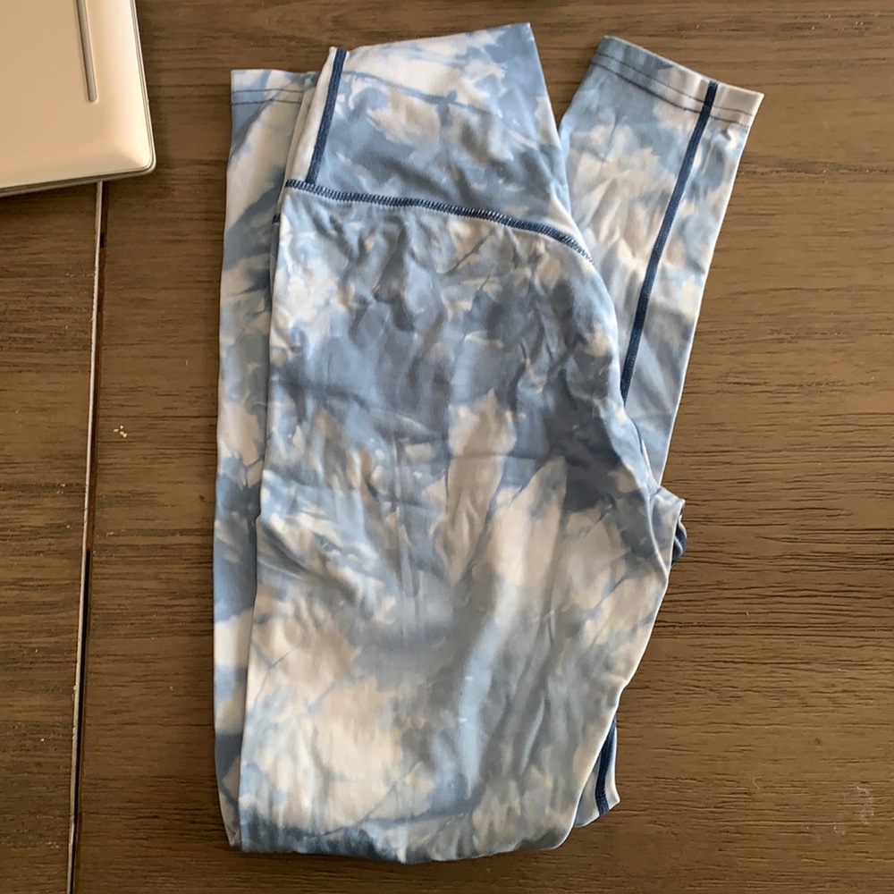 Balance athletica - small blue tie dye leggings
